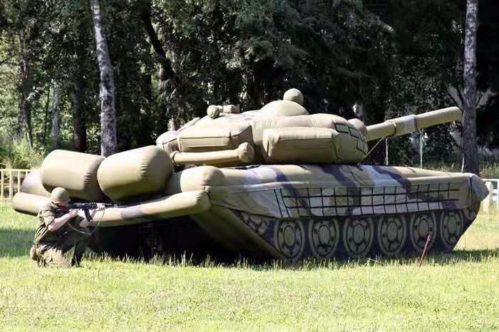 东方军用坦克